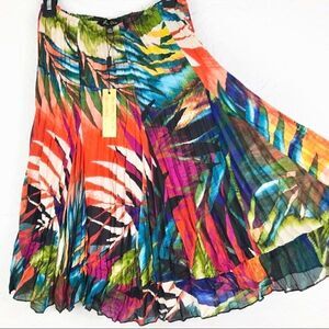 Melissa Paige Colorful Tropical Print Ruffle Hem Pleated Crinkle Skirt NEW
